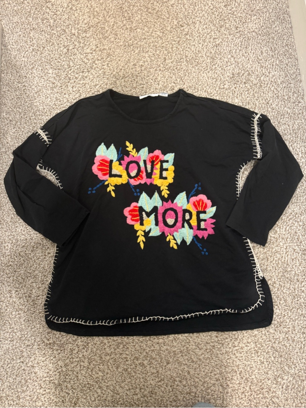 Bleo bayou women’s sweatshirt top love more L large